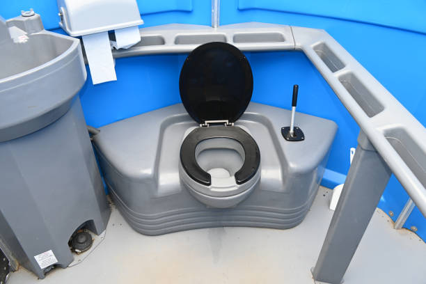 Best Affordable portable toilet rental  in Pine Ridge, FL